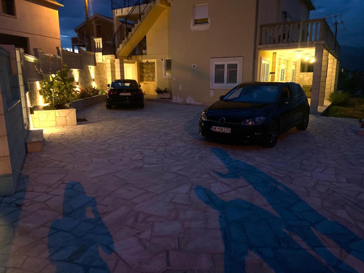 Vila Jovanka Tivat Exterior photo